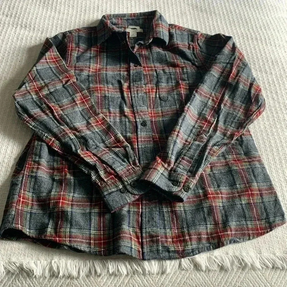LL Bean relaxed fit flannel button down shirt - Picture 1 of 6